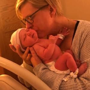 Meet your Posher, Roxanne